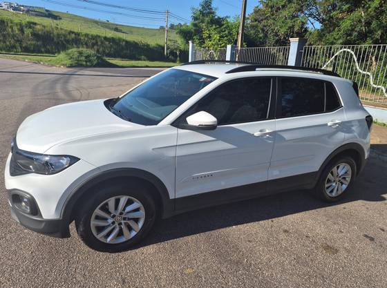 VOLKSWAGEN T-CROSS 1.0 200 TSI TOTAL FLEX SENSE AUTOMÁTICO VOLKSWAGEN T-CROSS 1.0 200 TSI TOTAL FLEX SENSE AUTOMÁTICO